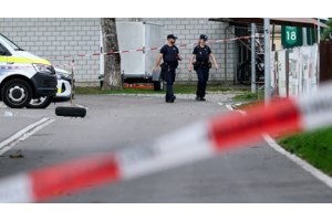 Γερμανία: Αυτοκίνητο έπεσε πάνω σε ομάδα πεζών - Τέσσερις τραυματίες, αναζητούνται οι επιβαίνοντες