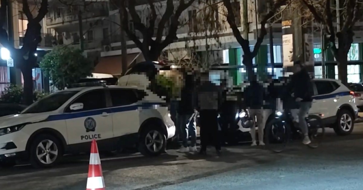 Τα αλκοτέστ ήρθαν και στις γειτονιές: Μπλόκο – γίγας στο Παγκράτι, με τέσσερα σημεία ελέγχου, έως το ξημέρωμα