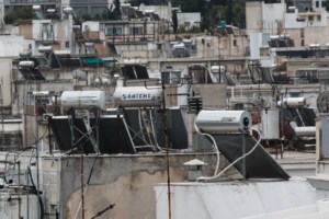 Ρόδος: Δύο ανήλικοι έκλεψαν πορτοφόλι και ξεκίνησαν να ψωνίζουν σε καταστήματα - Έκαναν έξι αγορές