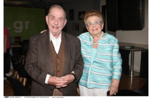 Στο νοσοκομείο ξανά ο Ηλίας Μαμαλάκης: Έσπασε το ισχίο του - Τι του ζήτησαν για τους ασθενείς