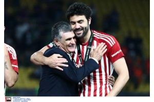 Ολυμπιακός: Έφτασε στην Αθήνα ο Ντάνι Γκαρθία για να υπογράψει στους "ερυθρόλευκους" - εικόνα 2