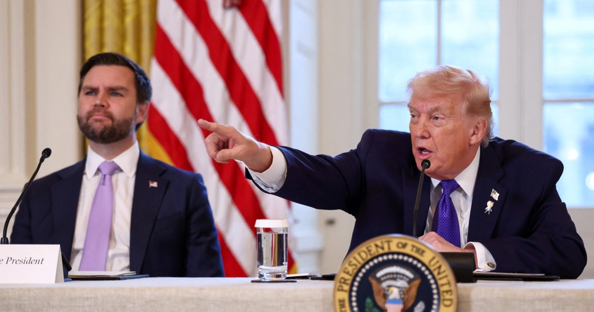 Τραμπ για Γροιλανδία: Η άμυνά τους βασίζεται σε... δύο έλκηθρα με σκύλους - Χρειαζόμαστε έναν τίτλο ιδιοκτησίας