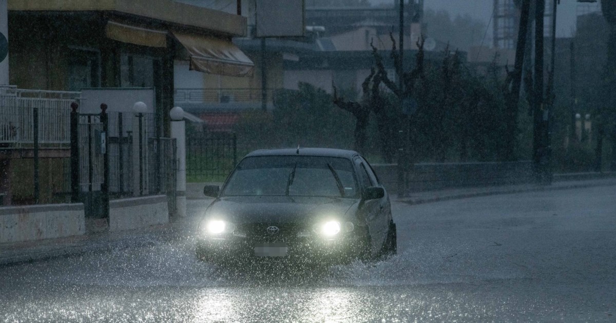 Νέο έκτακτο δελτίο της ΕΜΥ με πορτοκαλί προειδοποίηση: Αλλη μια περιοχή στο επίκεντρο της κακοκαιρίας