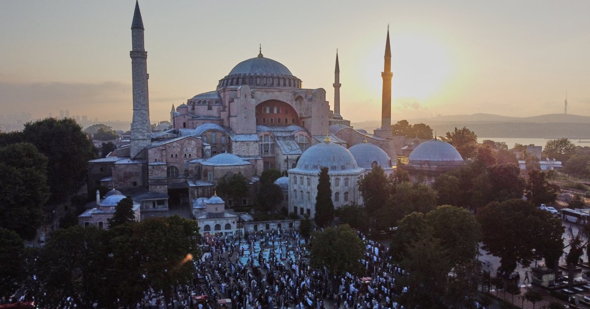 Συνεχίζει τις προκλήσεις ο Ερντογάν: Αποκασταστήσαμε την Αγία Σοφία στην αρχική της ταυτότητα