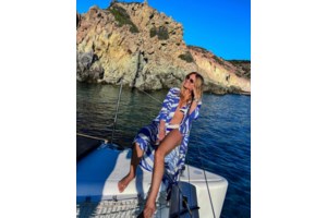 Ποιο νησί είναι στα δέκα καλύτερα για τους "μοναδικούς βραχώδεις σχηματισμούς και της αμμώδεις παραλίες" του - εικόνα 2