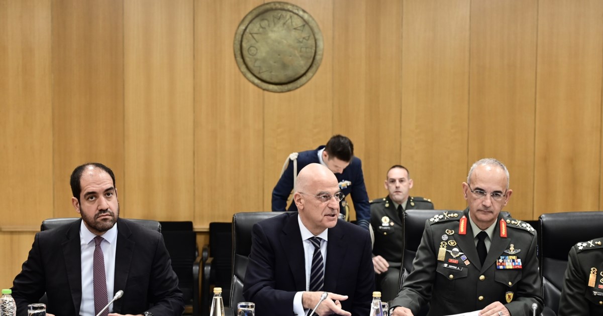 Έκτακτες κρίσεις στις Ένοπλες Δυνάμεις ζητά ξανά ο Νίκος Δένδιας