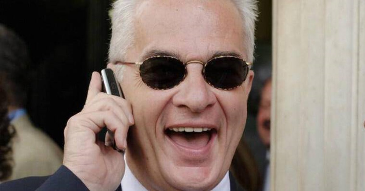 Βαξεβάνης για ΣΥΡΙΖΑ: Σφαχτείτε, ξεφτιλίστε και ξεφτιλιστείτε