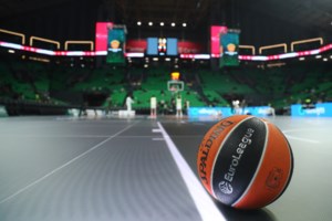 Παναθηναϊκός: Βόμβα Χέιζ-Ντέιβις έριξε τα ξημερώματα ο Γιανακόπουλος - Στα "πράσινα" για 2,5 χρόνια - εικόνα 2