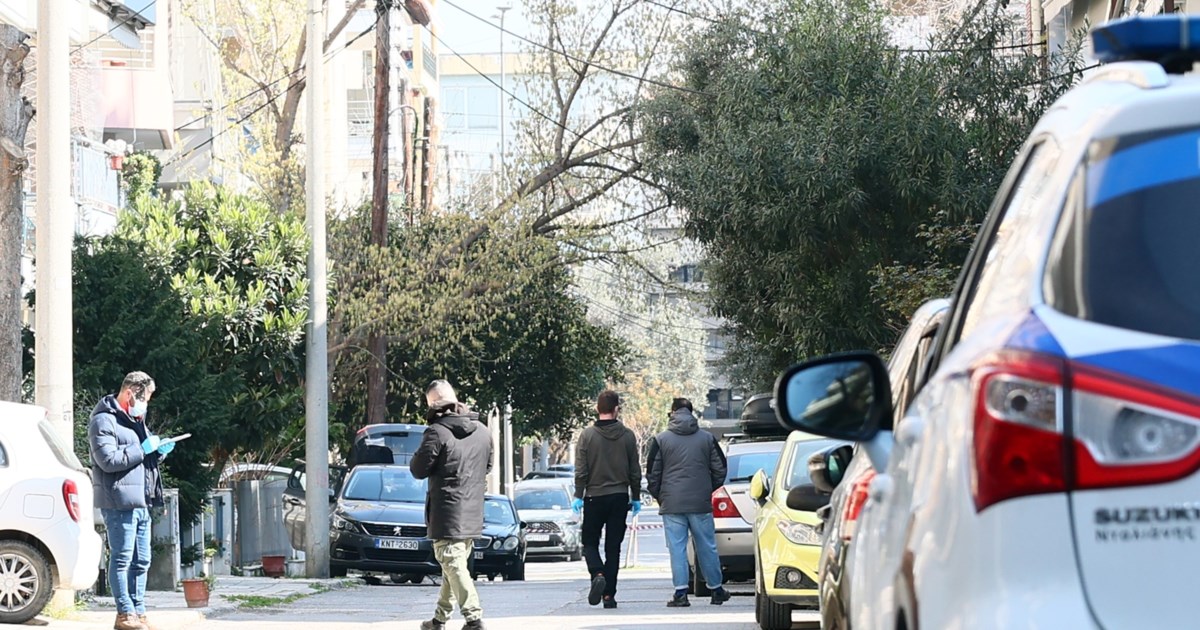 Θρίλερ με τα κίνητρα της δολοφονίας του 20χρονου: Τι φέρεται να ισχυρίστηκε ο 23χρονος - Αναζητούνται δύο ακόμα άτομα - εικόνα 2