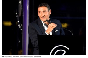Ο ΣΥΡΙΖΑ καταγγέλλει "νέο σκάνδαλο Αυγενάκη": Υπέρογκες αμοιβές σε άμισθα στελέχη - Πώς διορίστηκε ο κουνιάδος του;