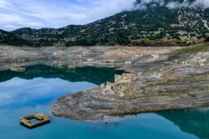 Αίγινα: Χωρίς πόσιμο νερό εδώ και δύο μήνες - Ακατάλληλο για όλες τις χρήσεις