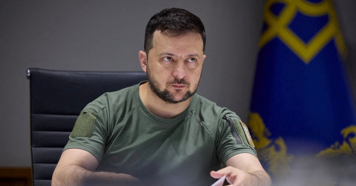 Ζελένσκι: Κατέθεσε στεφάνι για την Ημέρα της Ανεξαρτησίας - Συνεχάρη τους συμπατριώτες του [βίντεο]