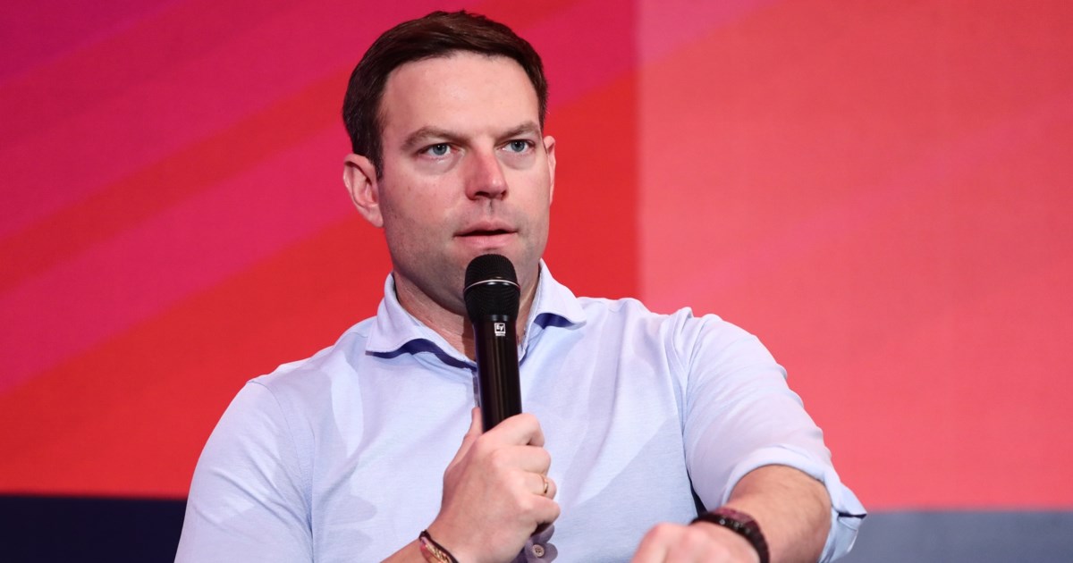 Επικός διάλογος Μαρκόπουλου - Kατρίνη: "Ως Ολυμπιακοί έχουμε μάθει να σαρώνουμε" - "Οι Νεοδημοκράτες είναι άπληστοι" [βίντεο]