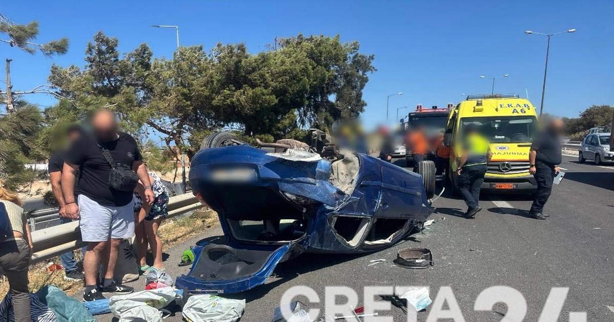 Κρήτη: Σοκαριστικό βίντεο - Οδηγός αυτοκινήτου χτύπησε μηχανάκι σε διάβαση και εγκατέλειψε τον οδηγό