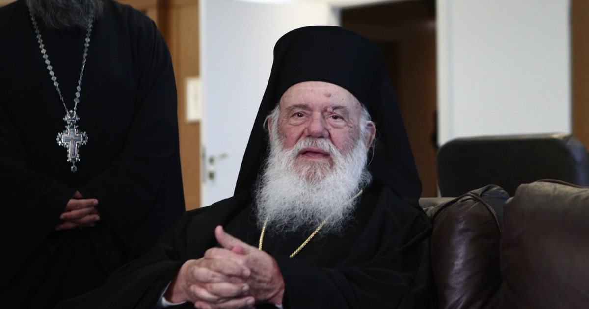 Απάντηση Βελόπουλου με καρφί σε Ιερώνυμο: Η ιεραρχία δεν θα πρέπει να οδηγεί τους πιστούς σε συγκεκριμένους πολιτικούς χώρους - εικόνα 2