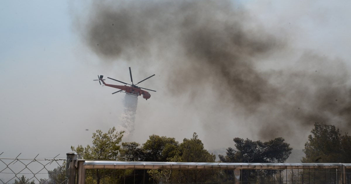 Φωτιά στην Αττική: Η απάντηση της Πυροσβεστικής στον ΣΥΡΙΖΑ για τα εναέρια μέσα που επιχείρησαν κάθε μέρα - εικόνα 2