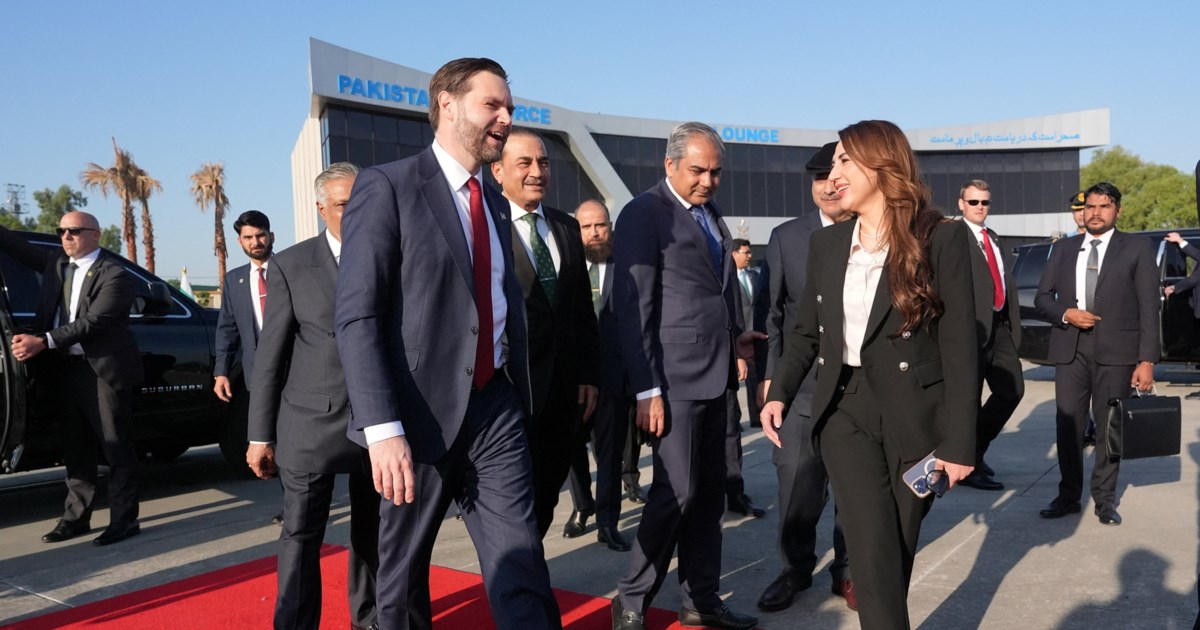 Ιρλανδία: Συνελήφθη άντρας που προκαλούσε ζημιές σε στρατιωτικό αεροσκάφος των ΗΠΑ [βίντεο]