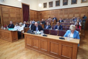 Εξεταστική ΟΠΕΚΕΠΕ- Επεισόδιο με τον Βάρρα: Κάρφωσε Βορίδη και τελικά δέχθηκε να απαντήσει σε ερωτήσεις - εικόνα 4