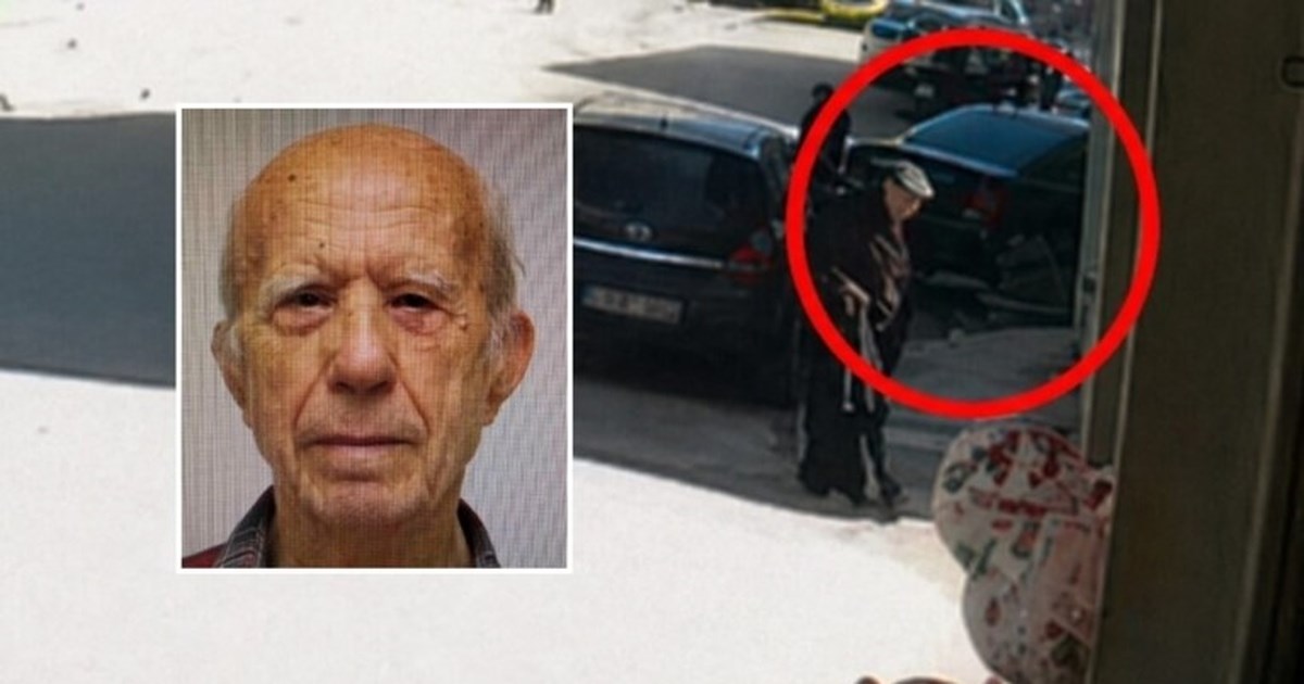 Σαν... σταρ στην Ευελπίδων ο 89χρονος "πιστολέρο" - Χαιρετούσε τους δημοσιογράφους μέσα από το αυτοκίνητο [βίντεο]