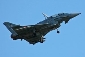 Bloomberg: Η Τουρκία θα στείλει όπλα στη Συρία για να χτυπήσει ξανά τους Κούρδους