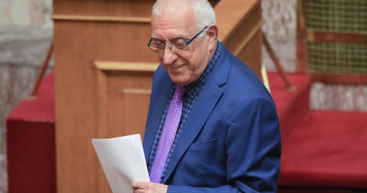 Κόντρα Κακλαμάνη-Κωνσταντοπούλου: "Θέλει προνομιακή πρόσβαση" - "Φθηνή προπαγάνδα, νόμιζα ότι με τον Τασούλα τα είχαμε δει όλα"