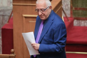 Κόντρα Κακλαμάνη-Κωνσταντοπούλου: "Θέλει προνομιακή πρόσβαση" - "Φθηνή προπαγάνδα, νόμιζα ότι με τον Τασούλα τα είχαμε δει όλα"