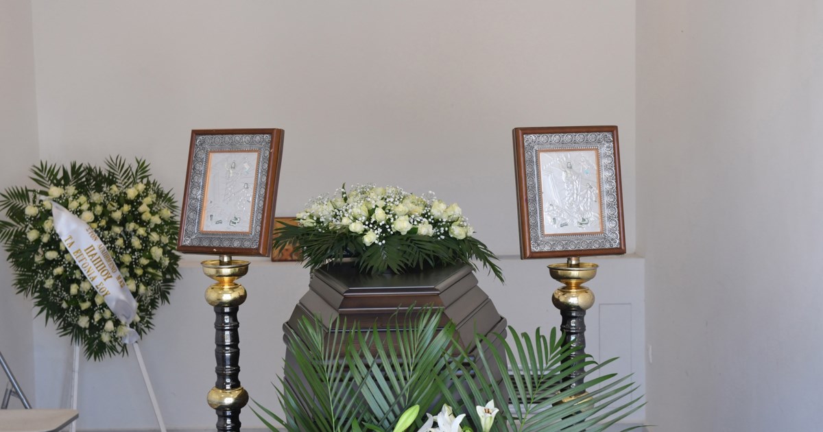 Νότης Σφακιανάκης: Η πρώτη εμφάνιση μετά από χρόνια - Οι φήμες περί διαζυγίου και οι νέες πληροφορίες [βίντεο]