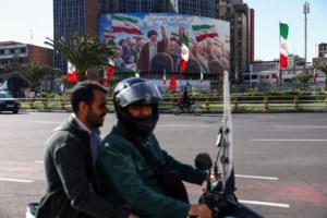 Ισραηλινά ΜΜΕ: Ο Γκαλιμπάφ φέρεται να παραιτήθηκε από τη διαπραγματευτική ομάδα του Ιράν λόγω παρεμβάσεων