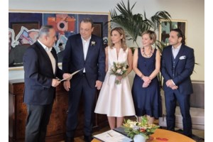 Το τρυφερό μήνυμα της συζύγου του Σωκράτη Φάμελλου για την πρώτη επέτειο του γάμου τους - εικόνα 2