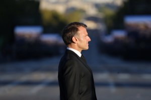 Τραμπ: Η Γαλλία φλέγεται - Η μετανάστευση έχει διαλύσει αυτή την κάποτε σπουδαία χώρα