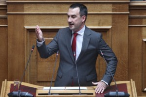 Χαρίτσης για Τέμπη στη Βουλή: Ο Πρωθυπουργός συντονιστής σε ένα καλά οργανωμένο σχέδιο - εικόνα 2