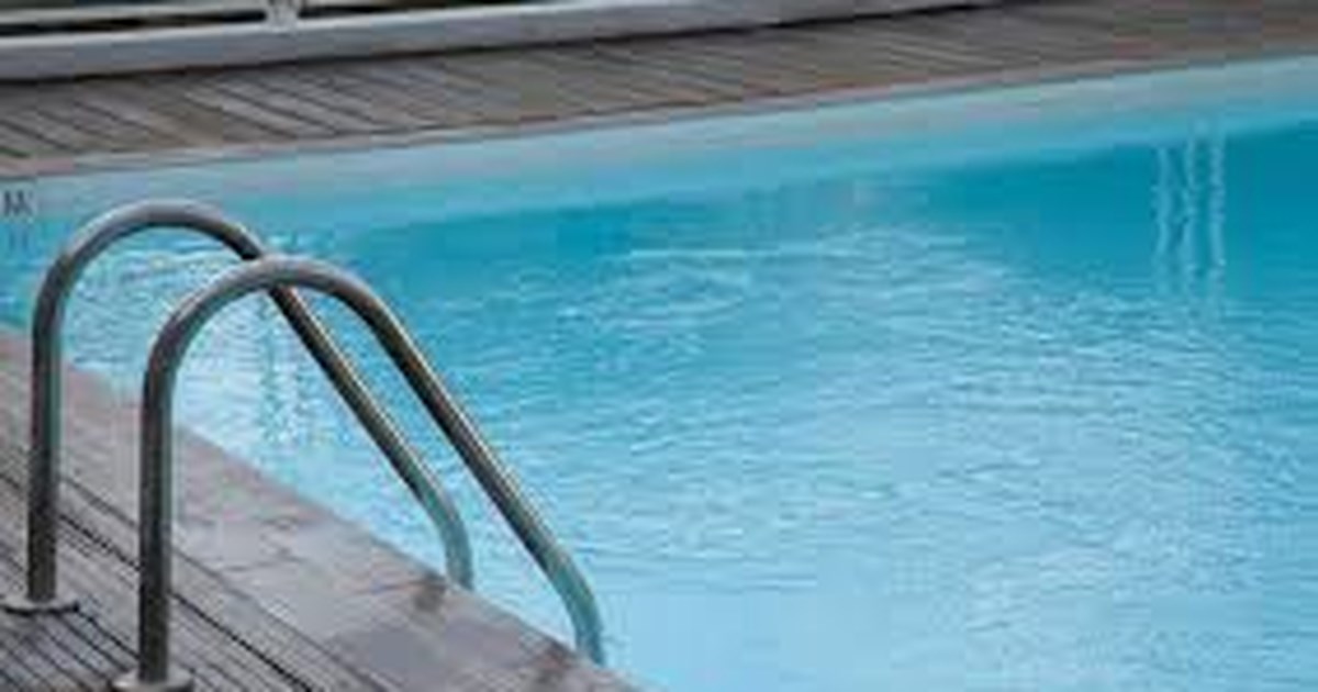 Αγωνία στην Πρέβεζα: Με μηχανική υποστήριξη στη ΜΕΘ το εξάχρονο αγοράκι που παραλίγο να πνιγεί στην πισίνα