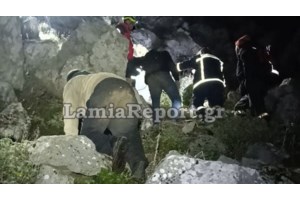 Αγωνία για τους 3 ορειβάτες στη Φωκίδα: Η ΕΜΑΚ βρήκε τα ίχνη τους σε φρέσκο χιόνι - Φόβοι για χιονοστοιβάδα