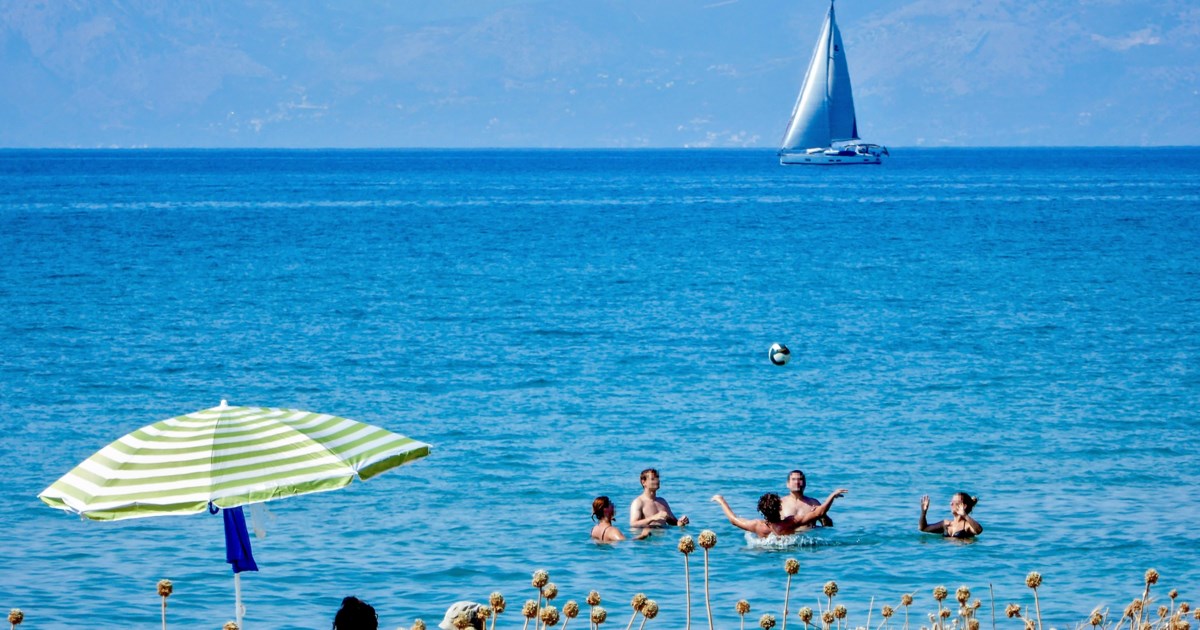 Ερχεται κακοκαιρία από την κεντρική Ευρώπη το Σαββατοκύριακο, λέει ο Μαρουσάκης - Πού θα έχουμε καταιγίδες