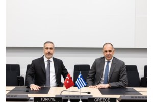 Γεραπετρίτης: Το έργο διασύνδεσης Κρήτης - Κύπρου θα συνεχιστεί κανονικά - Καμία άδεια δεν ζητήθηκε