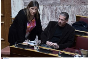 Η Κωνσταντοπούλου αποθεώνει Καραναστάση μετά την παραίτηση: "Ιδρυσε την Πλεύση Ελευθερίας, την έφερε στη βουλή " - εικόνα 3