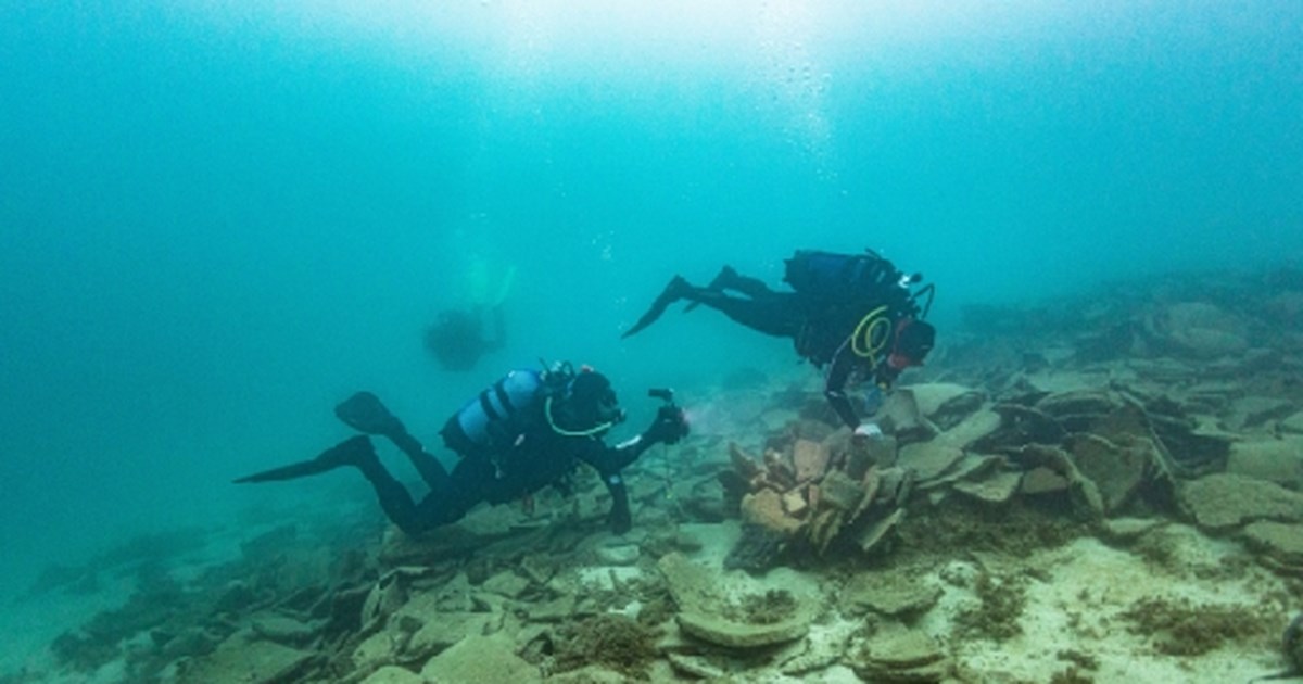Κρήτη: Η στιγμή που ΟΥΚάδες ανατινάζουν παλιό ρυμουλκό για να δημιουργηθεί καταδυτικό πάρκο στον βυθό [βίντεο] - εικόνα 4