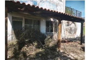 Λέσβος: Το σπάνιο έθιμο με το πέταγμα "του φαναριού" στο πανηγύρι της Αγίας Τριάδας στην ορεινή Αγιάσο - εικόνα 3
