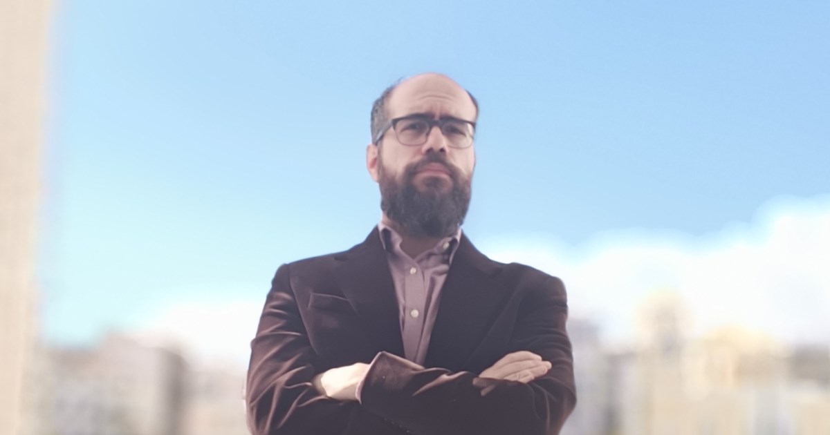 Ο Σπύρος Στεριάδης σκηνοθετεί την παράσταση "Ματιέ" - Οκτώ διαφορετικές αναγνώσεις του ίδιου συμβάντος