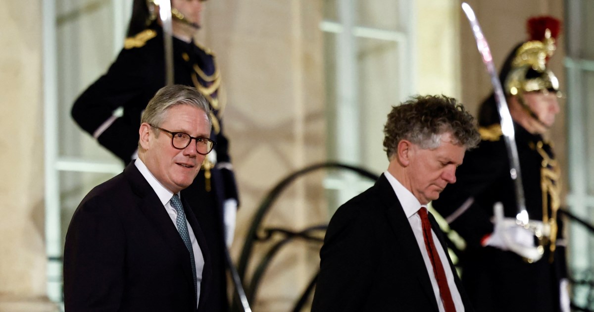 Νέος "πονοκέφαλος" για τον Στάρμερ: Παραιτείται και ο γενικός γραμματέας της κυβέρνησης