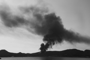 Φωτιές στη Βοιωτία: Βελτιωμένη η εικόνα στον Άγιο Βλάσιο, χωρίς ενεργό μέτωπο στη Στεφάνη - Ξεκίνησαν εναέριες ρίψεις