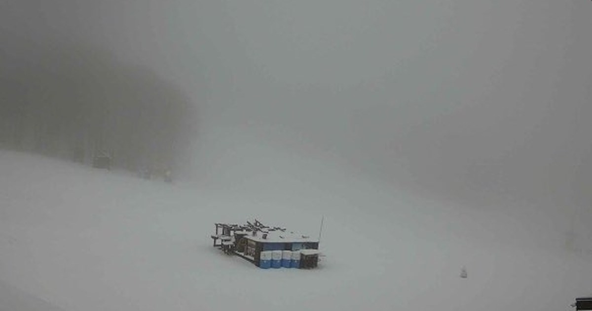 Δεν είναι... πρωταπριλιάτικο: Η κακοκαιρία Erminio έφερε και χιόνια