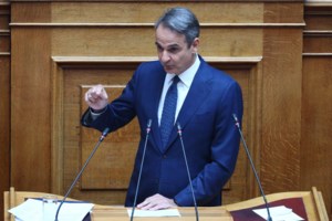 Κατατέθηκε στην Βουλή η τροπολογία για την αναστολή ασύλου για τους μετανάστες από τη Βόρεια Αφρική