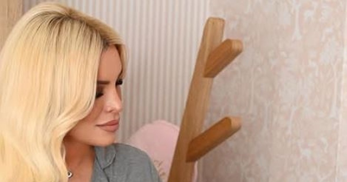 Κατερίνα Καινούργιου: Οι πρώτες εικόνες από το μαιευτήριο μετά τη γέννηση της κόρης της