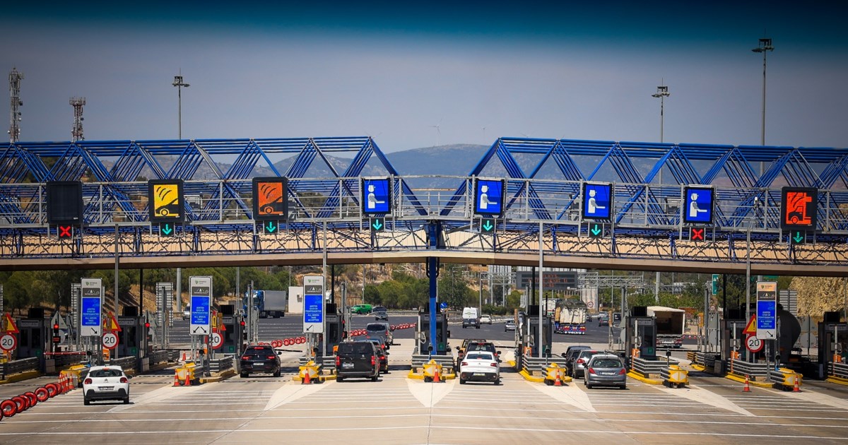 Στο "κόκκινο" για μια ακόμη μέρα ο Κηφισός - Μεγάλο μποτιλιάρισμα από Κηφισιά έως Μοσχάτο - εικόνα 2