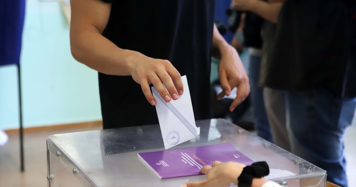 Δημοσκόπηση Alco: 16 μονάδες μπροστά από το ΠΑΣΟΚ η ΝΔ, οριακά διψήφιος ο ΣΥΡΙΖΑ - Τα "αγκάθια" για την κυβέρνηση