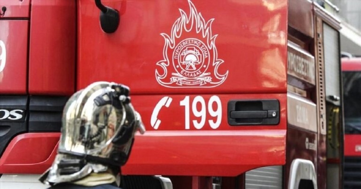 Χανιά: Φωτιά εκδηλώθηκε σε αντιπροσωπεία αυτοκινήτων στους Αγίους Αποστόλους