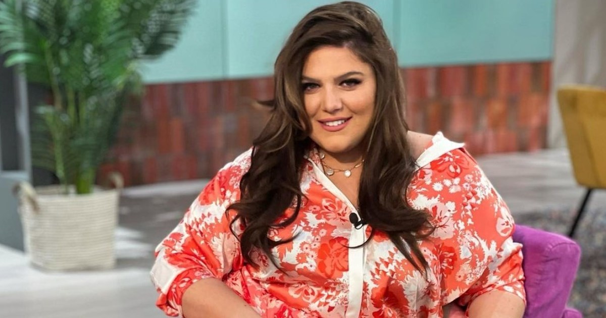 "Καρφί" Καινούργιου για Μπάρκα: Κόβεται η εκπομπή και πήγε αμέσως να προμοτάρει το θεατρικό της - Άσχημο για τους συνεργάτες