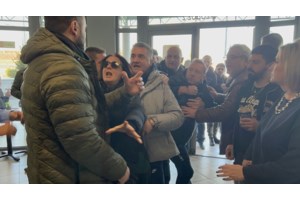 Βουλή: Καβγάς Βελόπουλου με Ξανθόπουλο για τα Τέμπη - "Αν ήταν το παιδί μου εκεί μέσα, θα έπαιρνα τον νόμο στα χέρια μου"