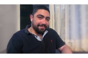 Λέσβος: "Είδα να κατεβαίνουν από τη βάρκα με φόρμες" - Μαρτυρία για το θρίλερ του λιμενικού που βρέθηκε απαγχονισμένος